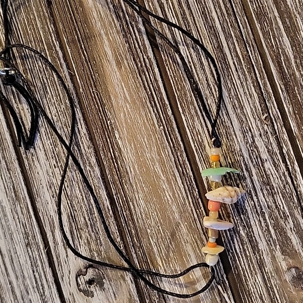 Choker - Picture 3 of 4